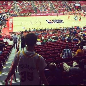 Meet your Posher, Cole